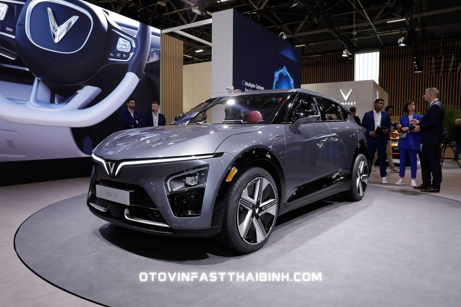 You are currently viewing Cận cảnh bộ đôi VinFast VF6 và VF7 tại triển lãm Paris Motor Show 2022